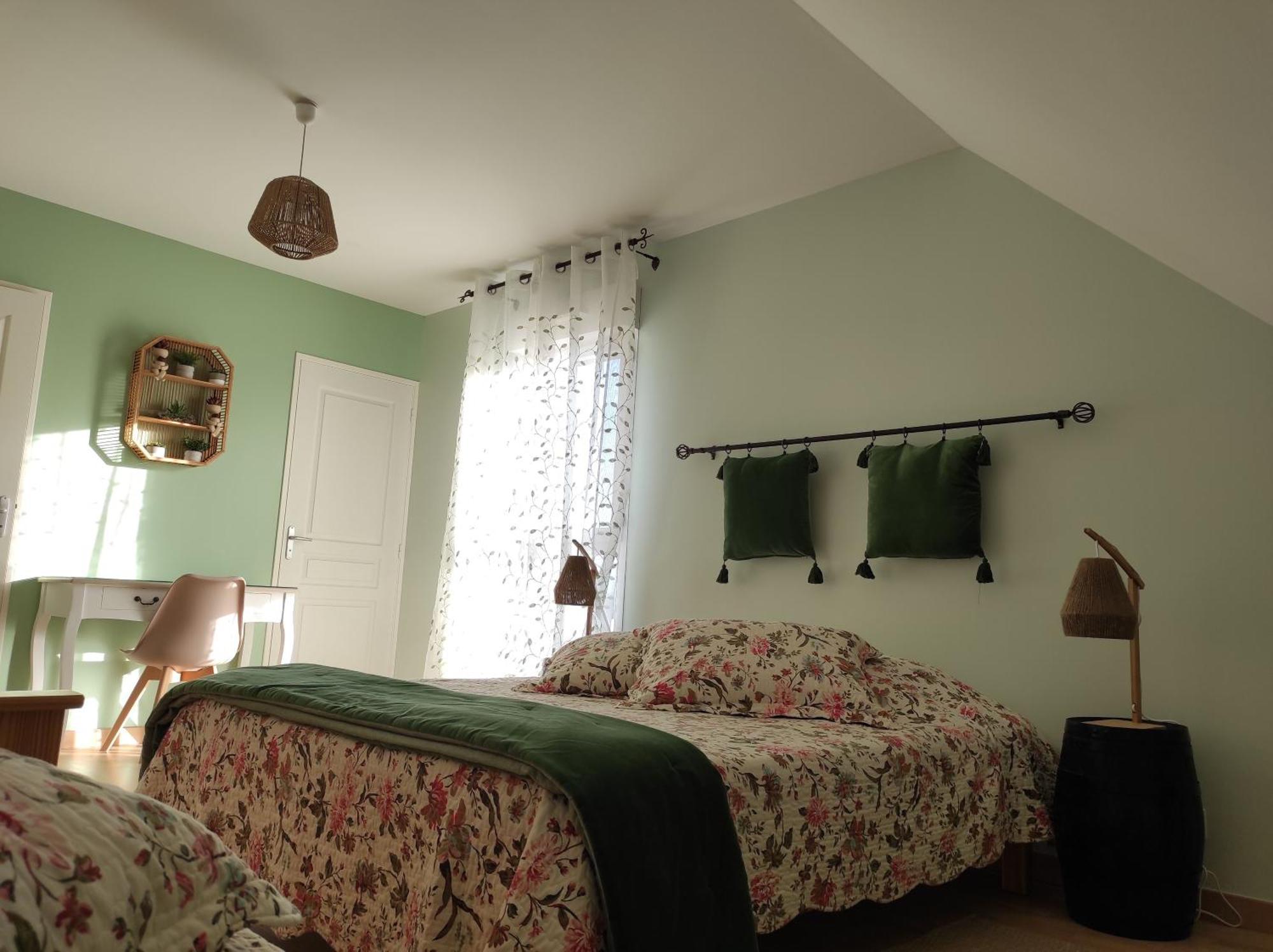 Le Logis Du Livier Hotel Saint-Georges-sur-Layon Quarto foto
